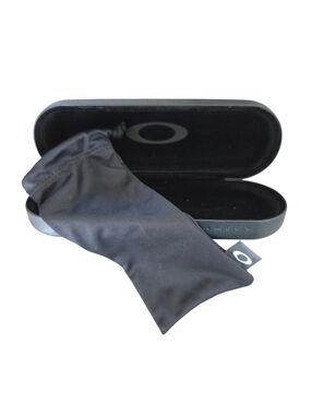 Oakley Sunglass Hard Shell Case with Sunglass Storage Cleaning Bag UNISEX